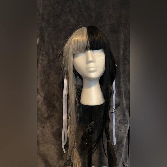 MELANIE MARTINEZ CUSTOM MADE OUTFIT FOR THE TRILOGY TOUR: - Picture 8 of 12